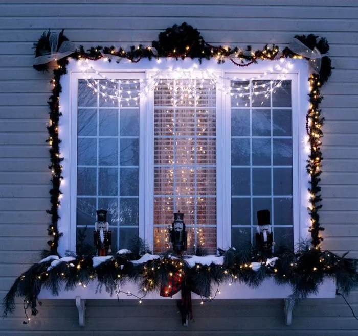 How to decorate church windows for christmas